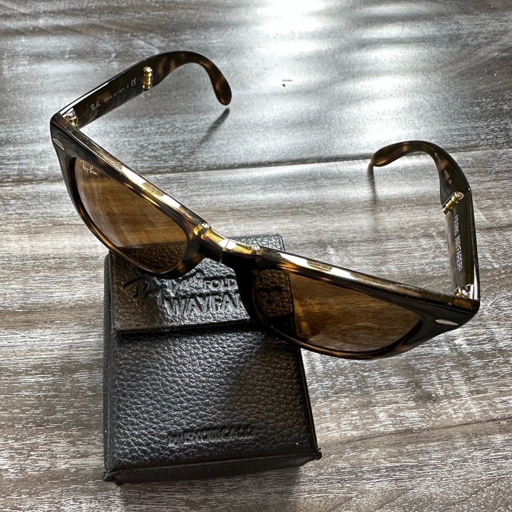 COPY - Ray-Ban Wayfarer Folding Classic Sunglasses, Tortoise shell, good condit…